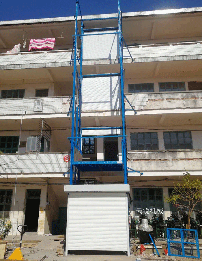 淮北室外升降货梯